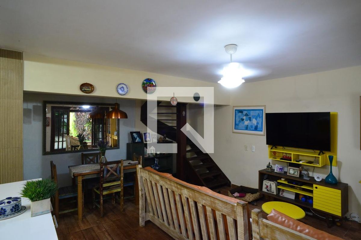Casa, 3 quartos, 250 m² - Foto 4