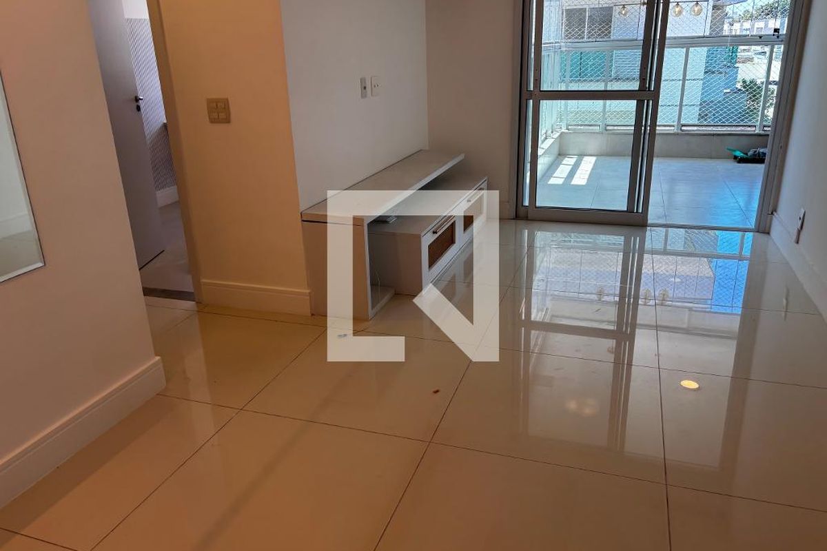 Apartamento, 2 quartos, 74 m² - Foto 2