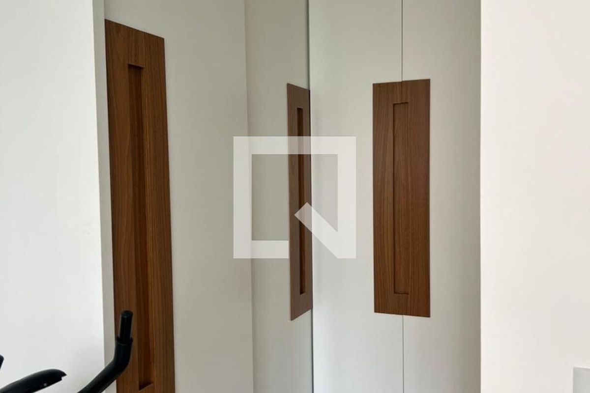 Apartamento à Venda - Cambuí, 2 Quartos,  72 m2 em , Campinas - sp | SoloBR
