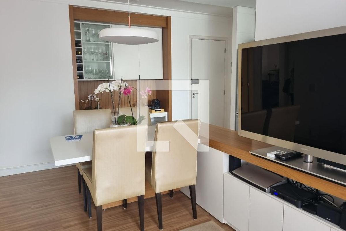 Apartamento à Venda - Cambuí, 2 Quartos,  72 m2 em , Campinas - sp | SoloBR