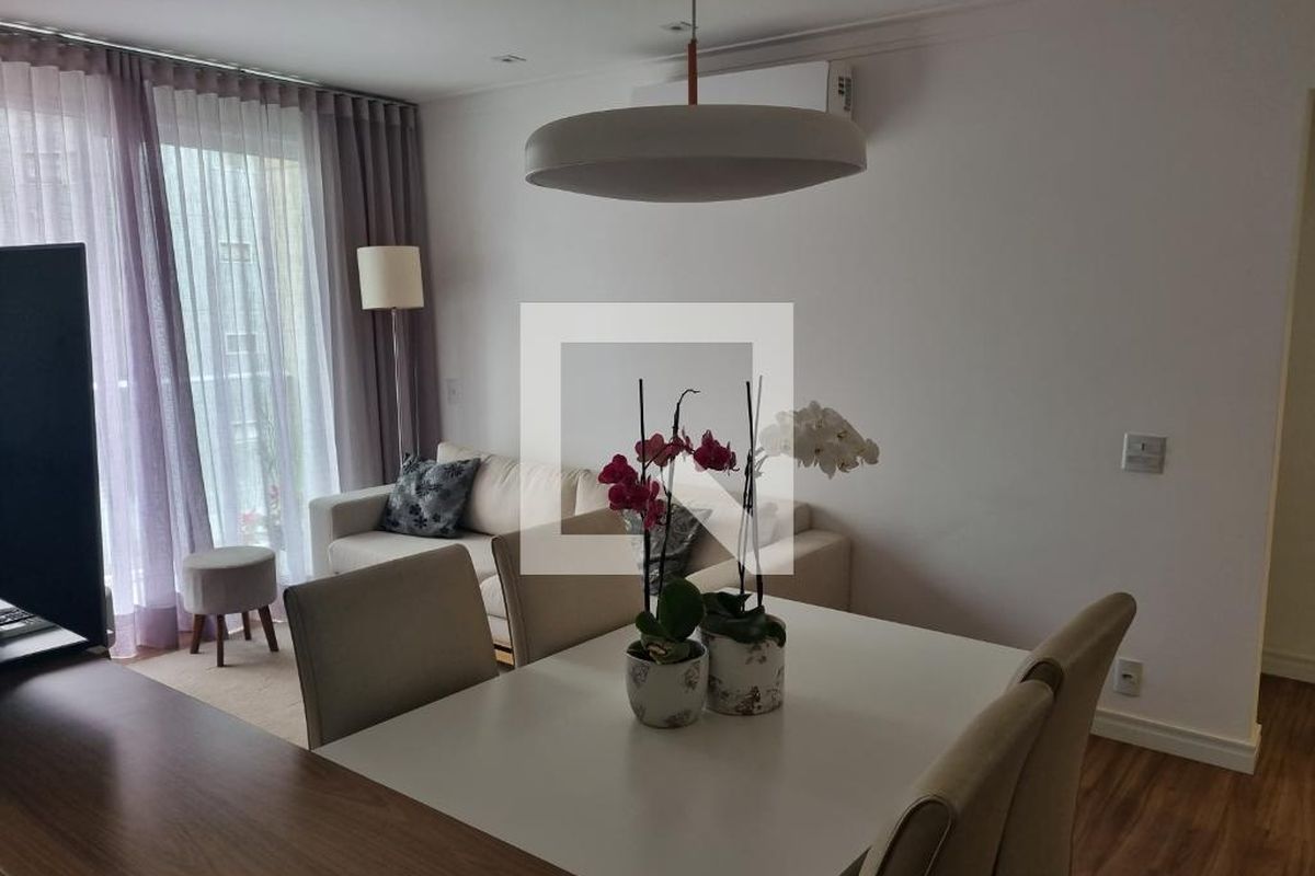 Apartamento à Venda - Cambuí, 2 Quartos,  72 m2 em , Campinas - sp | SoloBR