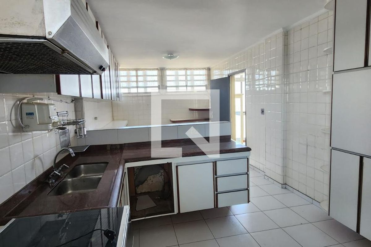 Apartamento, 3 quartos, 180 m² - Foto 31