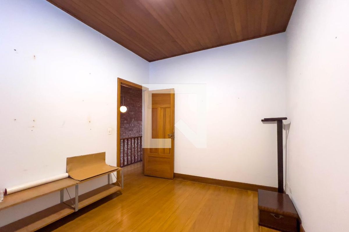 Casa, 3 quartos, 200 m² - Foto 23