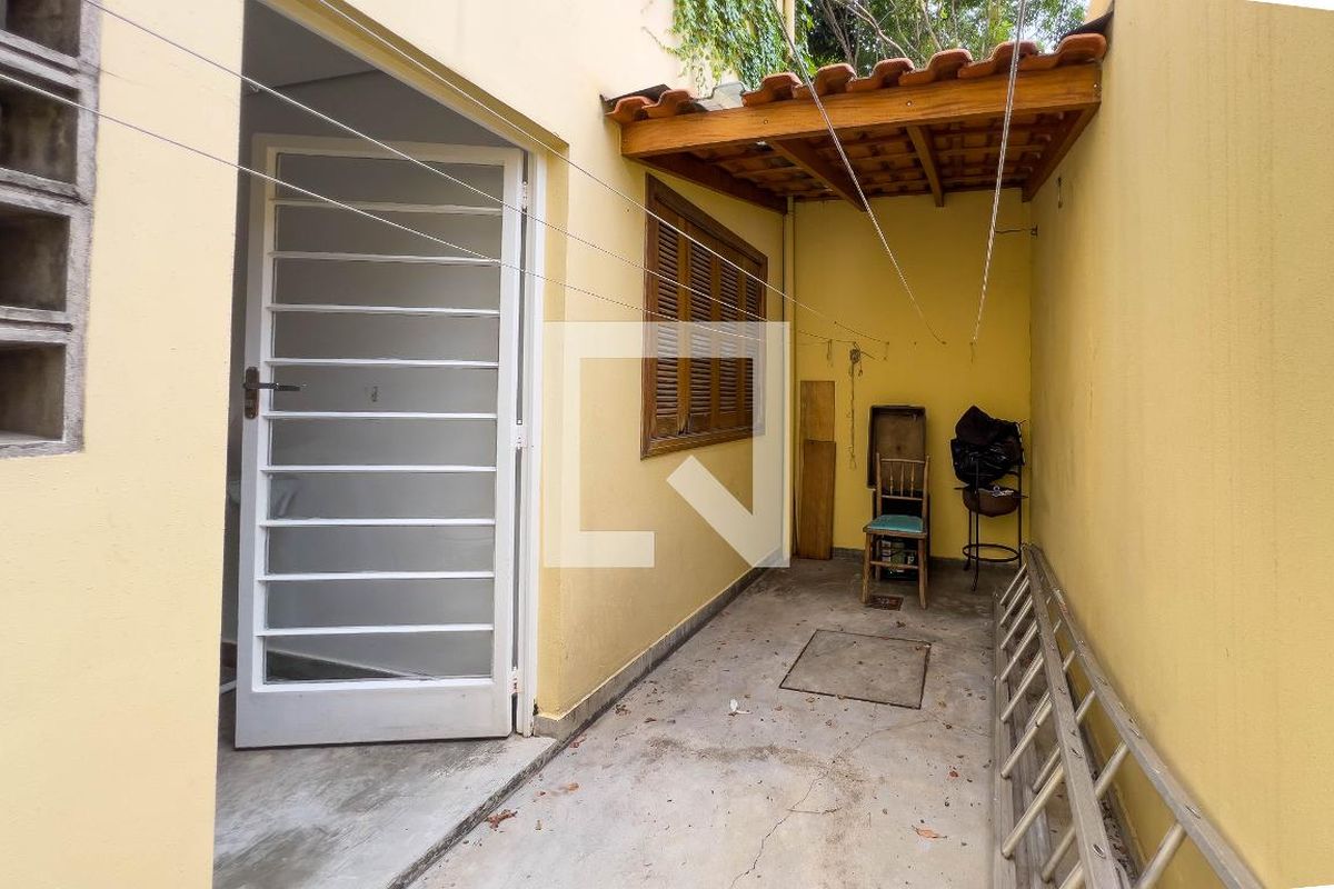 Casa, 3 quartos, 200 m² - Foto 44