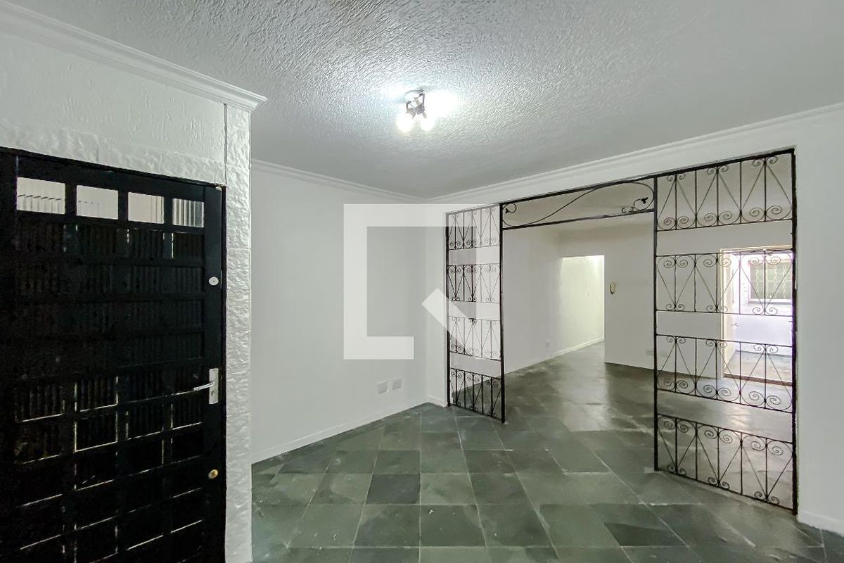 Casa, 3 quartos, 182 m² - Foto 4