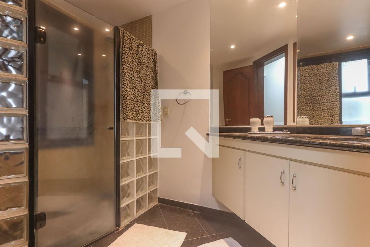 Apartamento, 5 quartos, 182 m² - Foto 232
