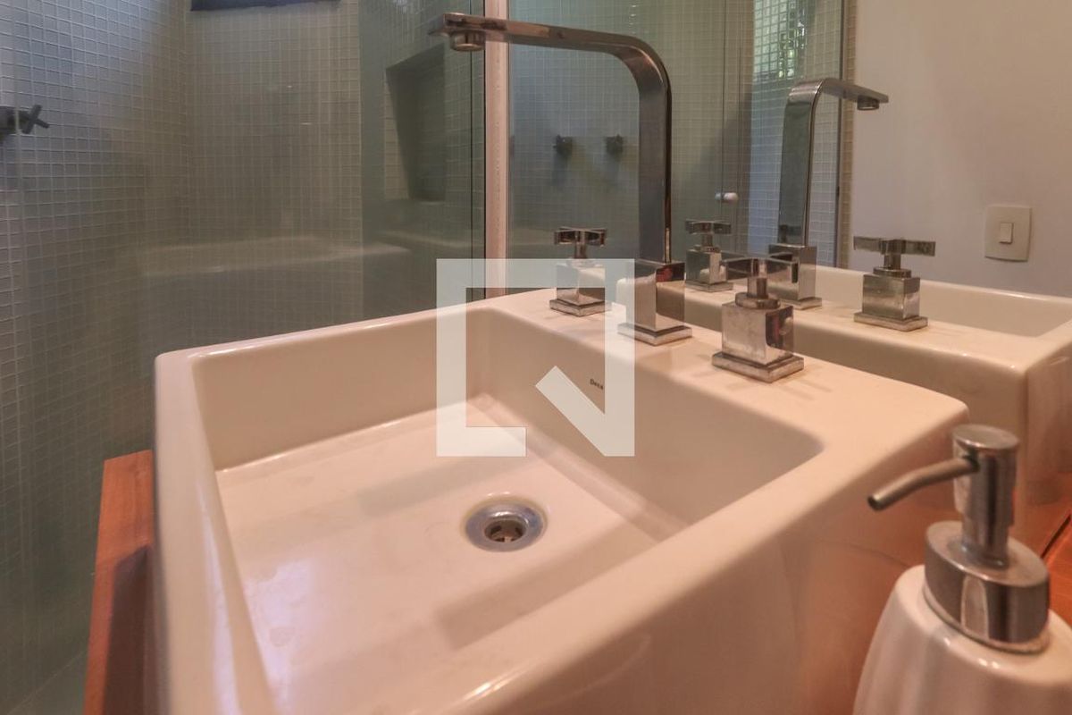 Apartamento, 5 quartos, 182 m² - Foto 188