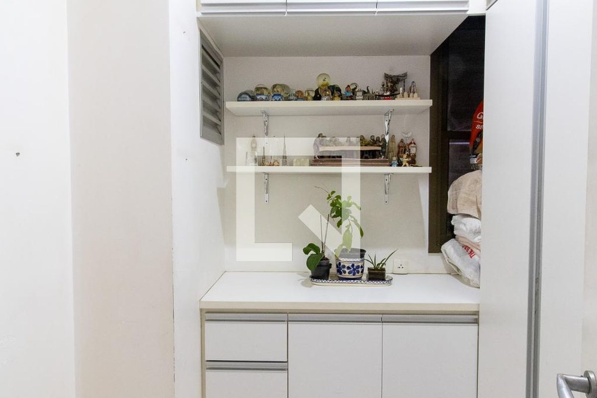 Apartamento à Venda - Cambuí, 4 Quartos,  152 m2 em , Campinas - sp | SoloBR