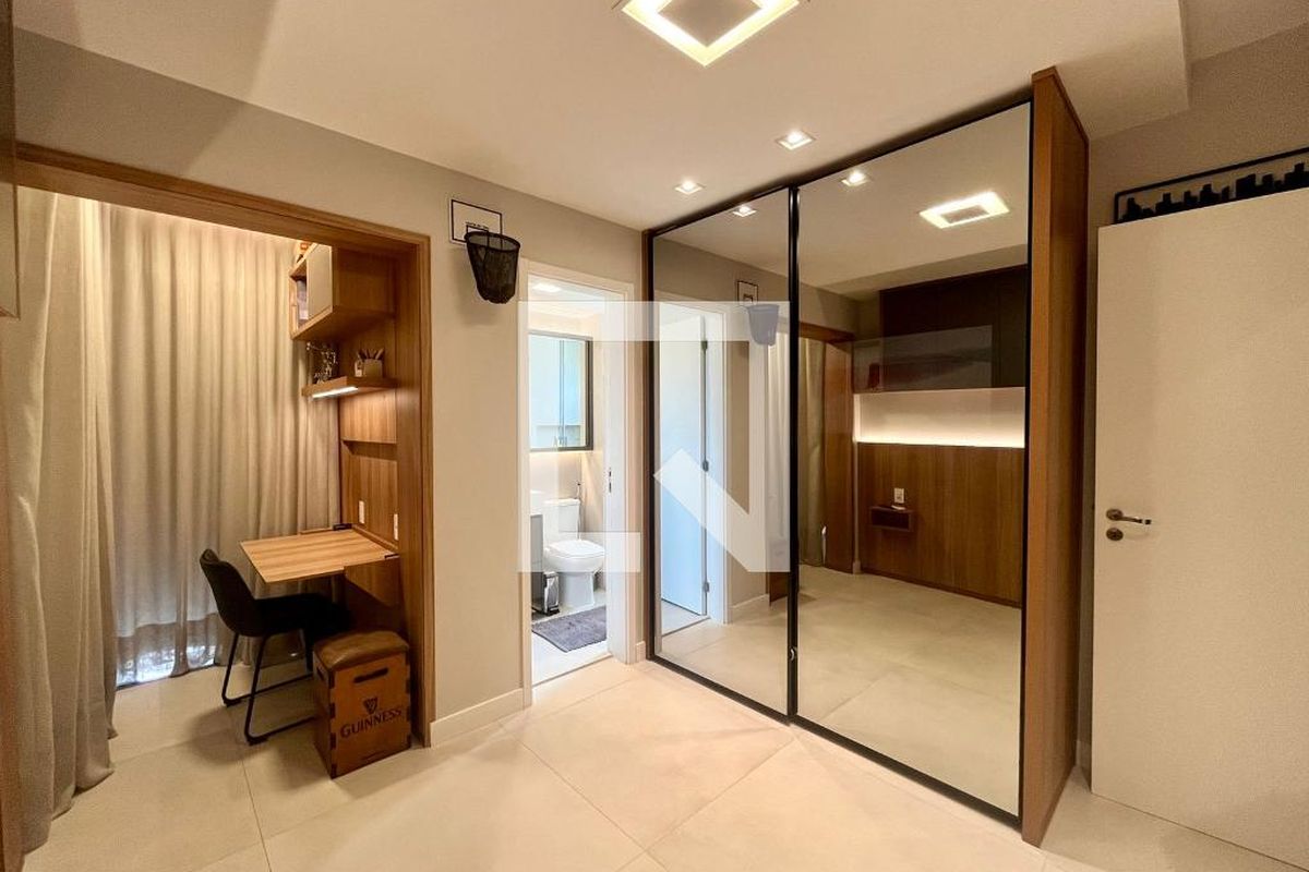 Apartamento à Venda - Guanabara, 3 Quartos,  228 m2 em , Campinas - sp | SoloBR