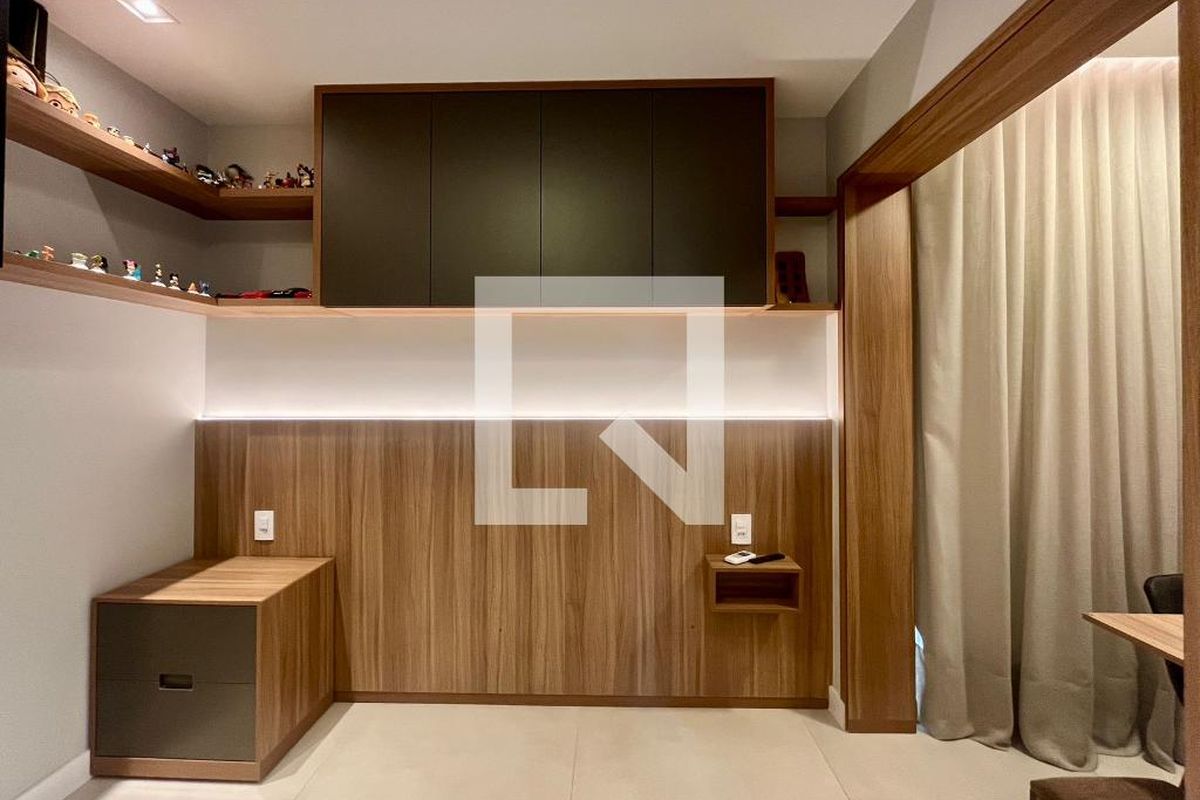 Apartamento à Venda - Guanabara, 3 Quartos,  228 m2 em , Campinas - sp | SoloBR