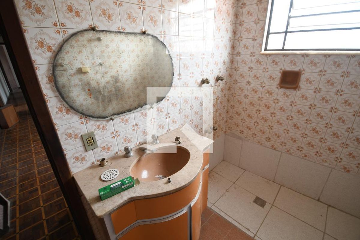 Casa à Venda - Jardim Chapadão, 3 Quartos,  330 m2 em , Campinas - sp | SoloBR