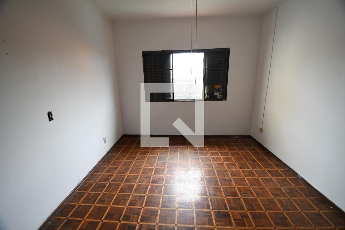 Casa à Venda - Jardim Chapadão, 3 Quartos,  330 m2 em , Campinas - sp | SoloBR