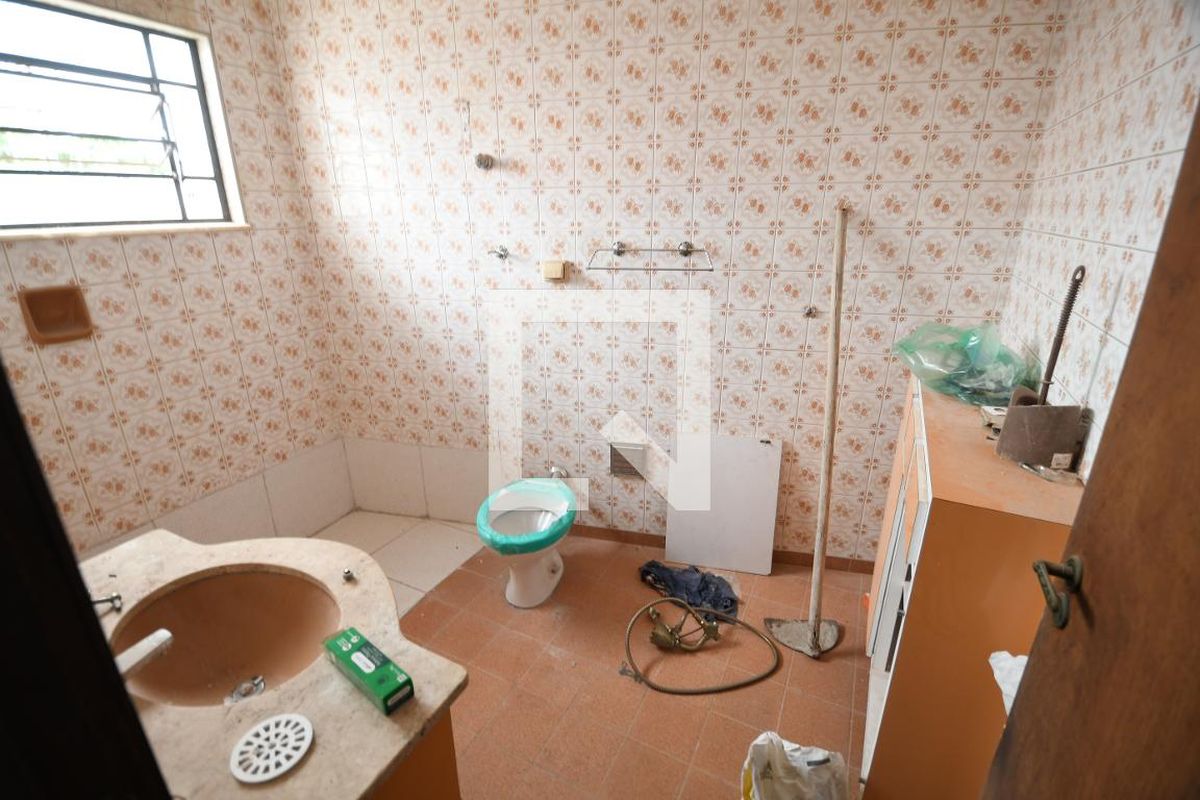 Casa à Venda - Jardim Chapadão, 3 Quartos,  330 m2 em , Campinas - sp | SoloBR
