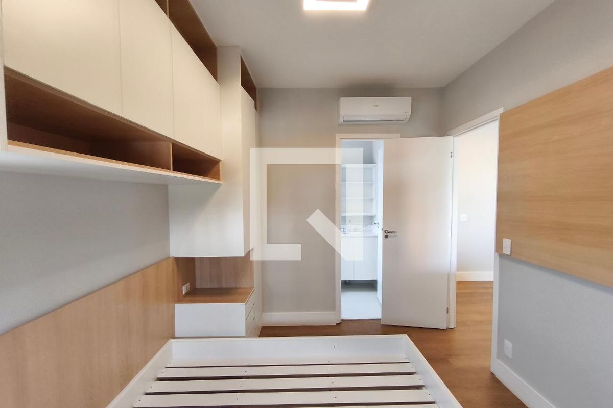 Apartamento à Venda - Cambuí, 1 Quarto,  43 m2 em , Campinas - sp | SoloBR