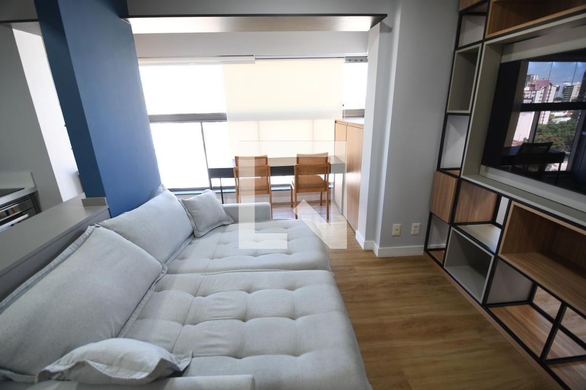 Casa à Venda - Cambuí, 1 Quarto,  40 m2 em , Campinas - sp | SoloBR