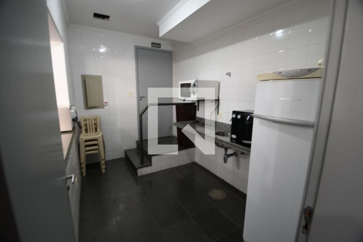 Apartamento à Venda - Centro, 1 Quarto,  50 m2 em , Campinas - sp | SoloBR