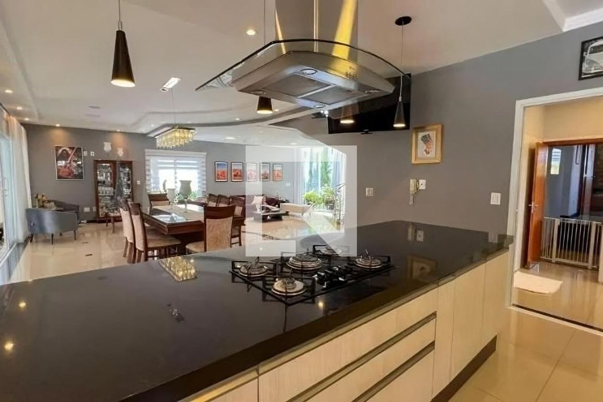 Casa à Venda - Lot. Alphaville Campinas, 3 Quartos,  580 m2 em , Campinas - sp | SoloBR