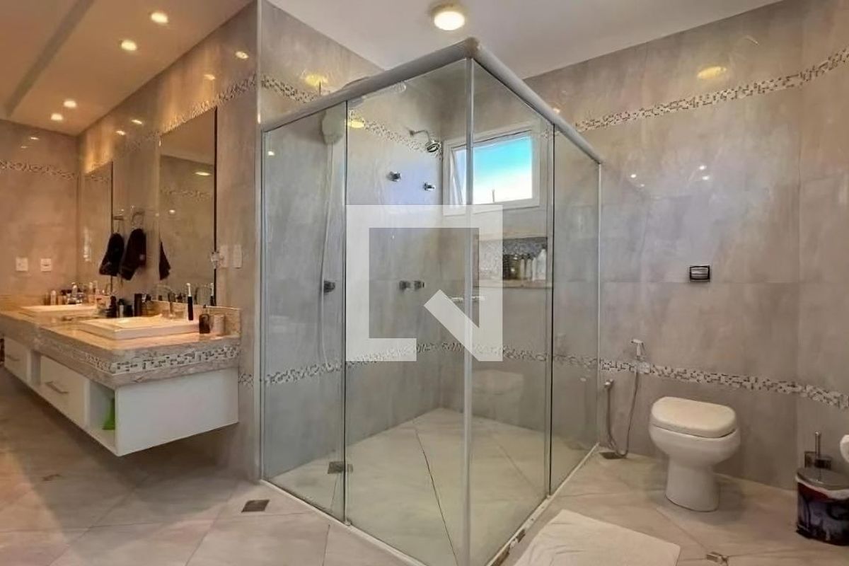 Casa à Venda - Lot. Alphaville Campinas, 3 Quartos,  580 m2 em , Campinas - sp | SoloBR