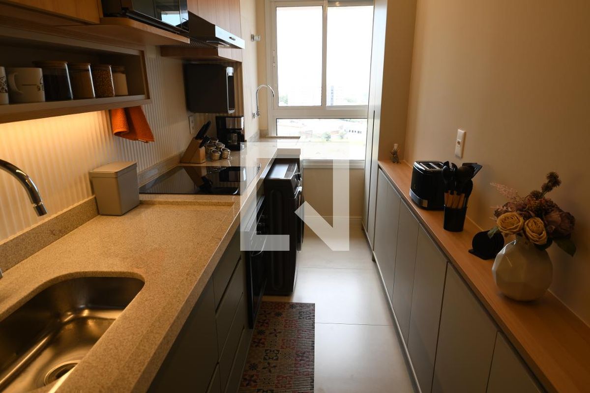 Apartamento à Venda - Bosque, 1 Quarto,  43 m2 em , Campinas - sp | SoloBR