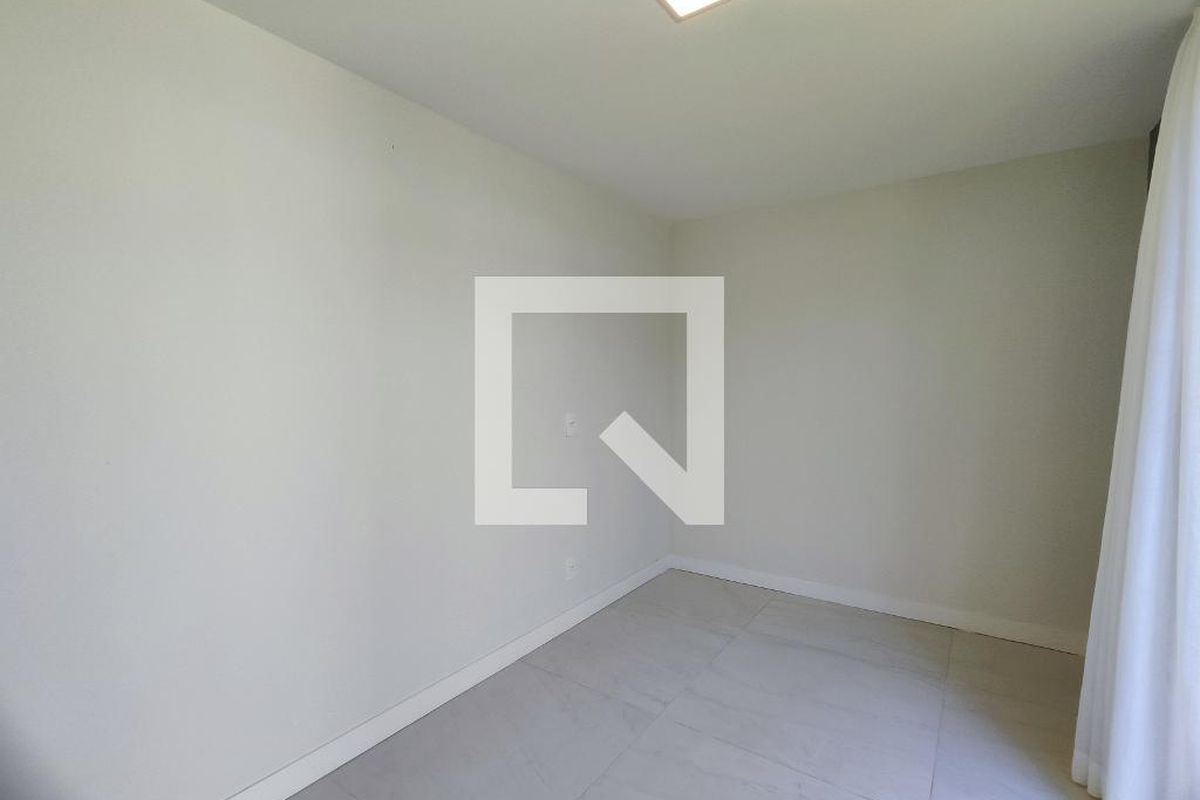 Casa, 4 quartos, 170 m² - Foto 24