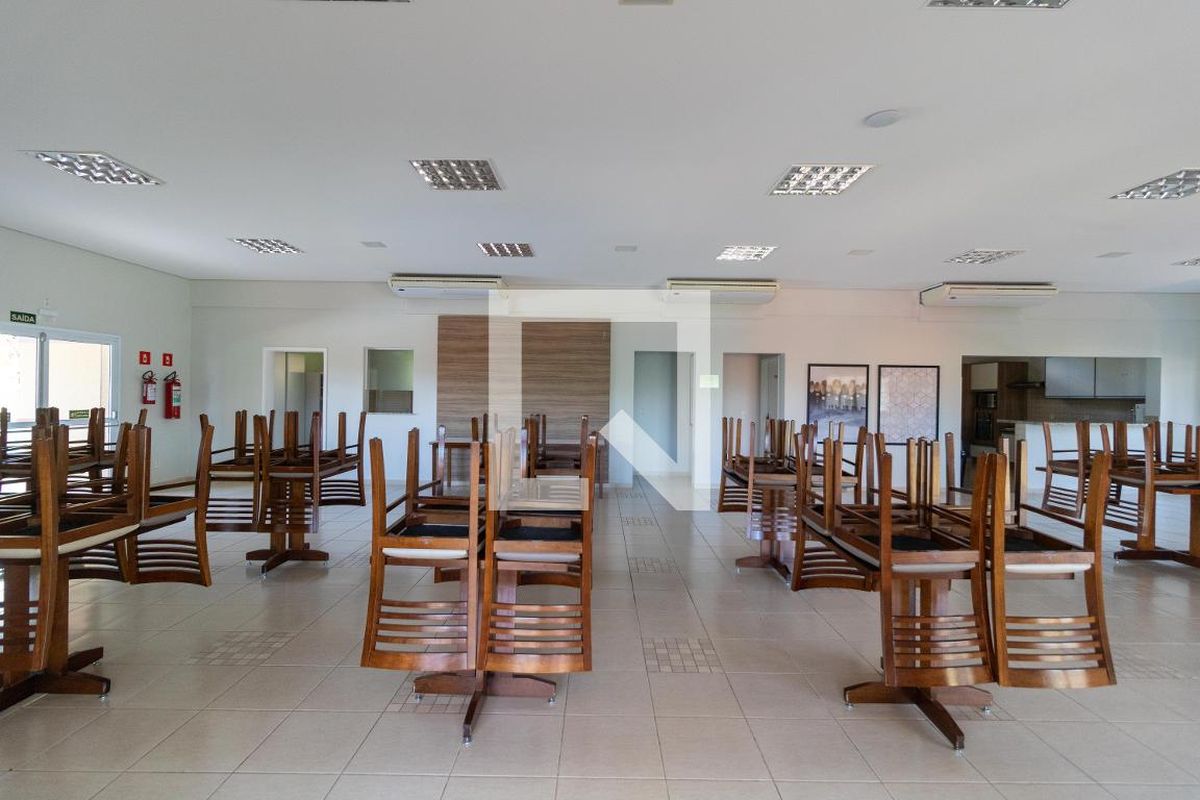 Casa à Venda - Swiss Park, 4 Quartos,  330 m2 em , Campinas - sp | SoloBR