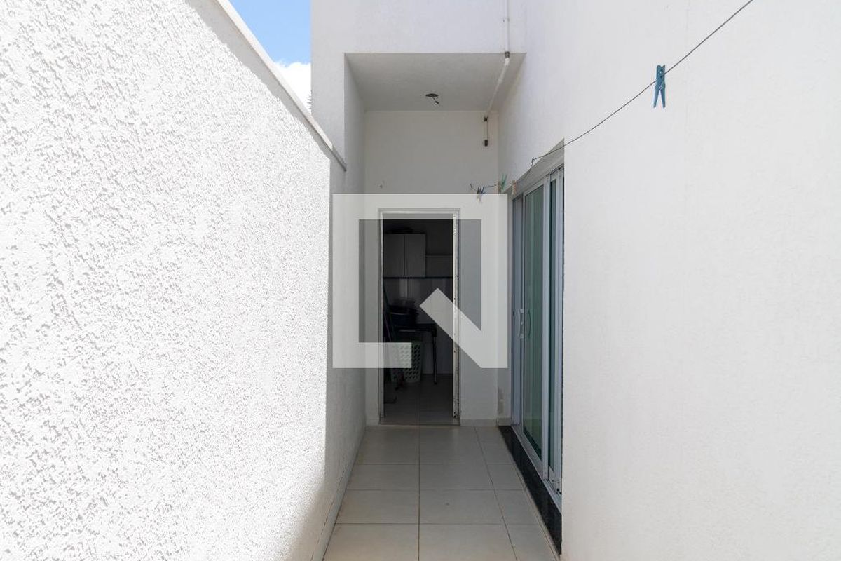 Casa à Venda - Swiss Park, 4 Quartos,  330 m2 em , Campinas - sp | SoloBR