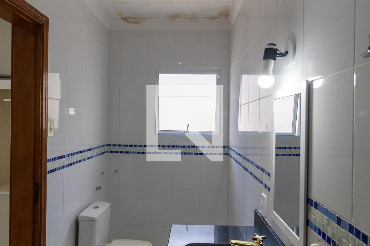 Casa à Venda - Swiss Park, 4 Quartos,  330 m2 em , Campinas - sp | SoloBR