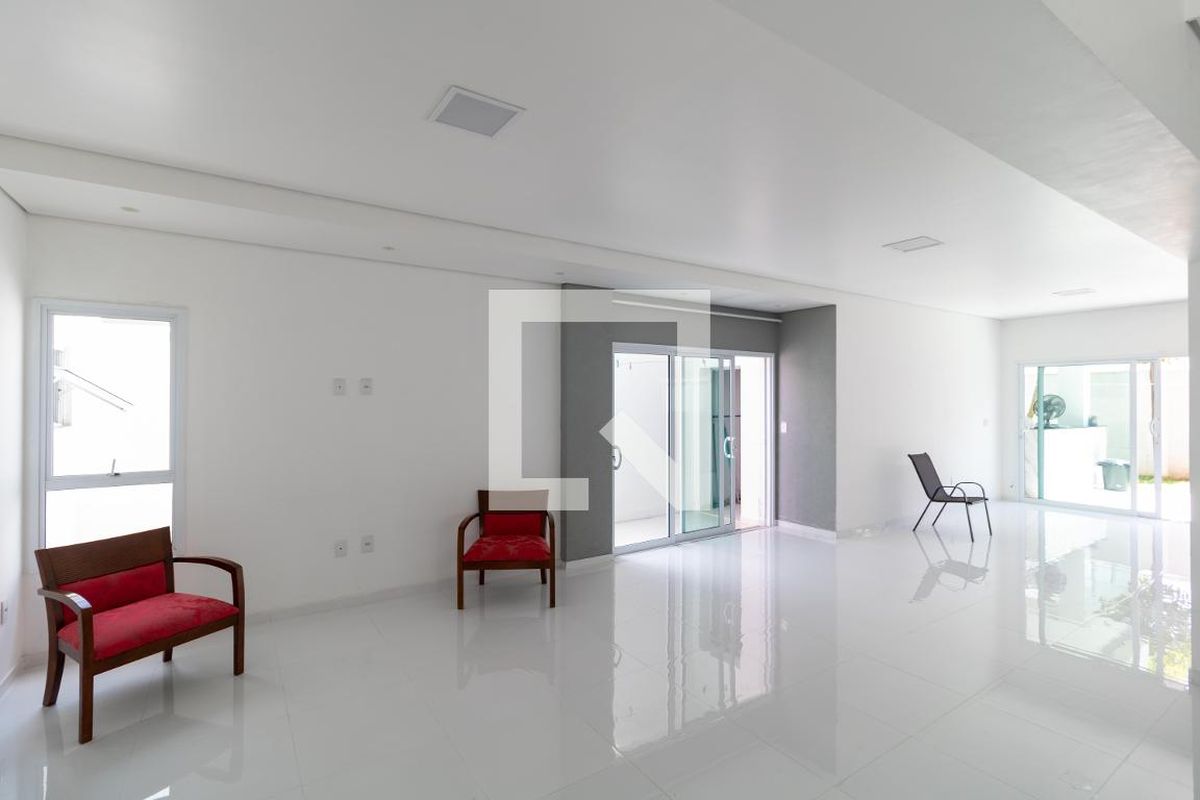 Casa à Venda - Swiss Park, 4 Quartos,  330 m2 em , Campinas - sp | SoloBR