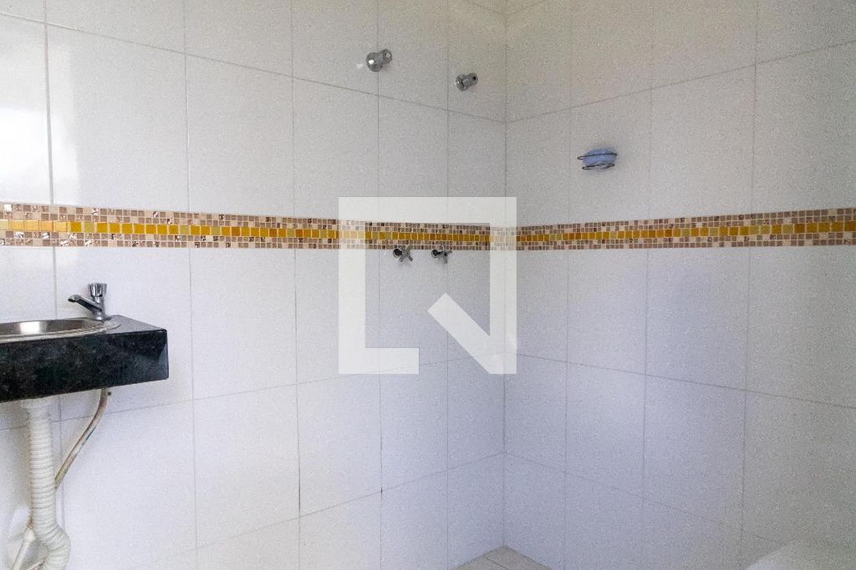 Casa à Venda - Swiss Park, 4 Quartos,  330 m2 em , Campinas - sp | SoloBR