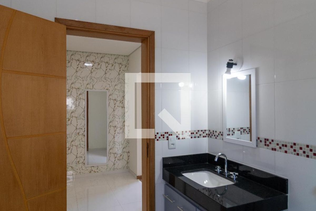 Casa à Venda - Swiss Park, 4 Quartos,  330 m2 em , Campinas - sp | SoloBR