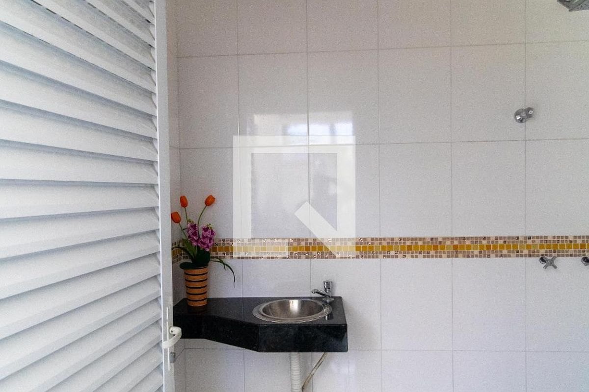 Casa à Venda - Swiss Park, 4 Quartos,  330 m2 em , Campinas - sp | SoloBR