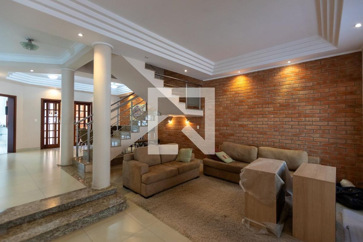 Casa à Venda - Mansões Santo Antônio, 3 Quartos,  255 m2 em , Campinas - sp | SoloBR