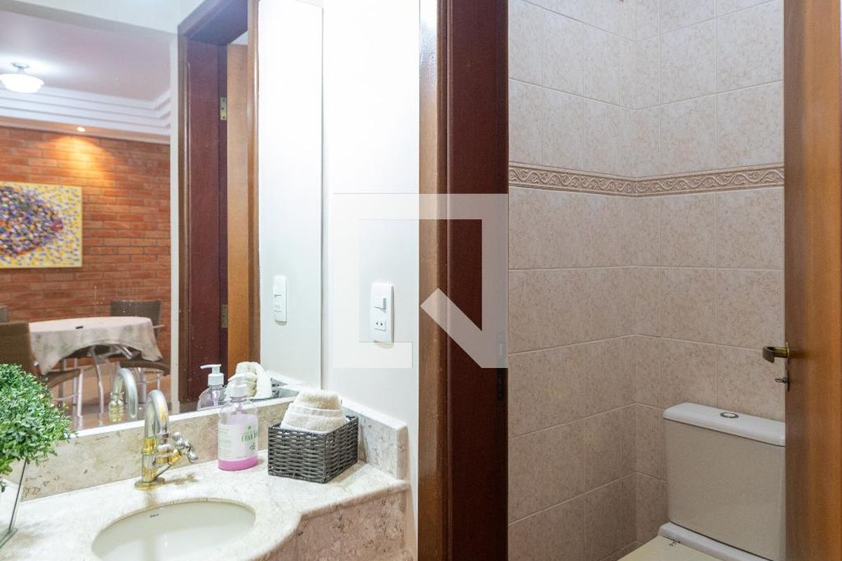 Casa à Venda - Mansões Santo Antônio, 3 Quartos,  255 m2 em , Campinas - sp | SoloBR