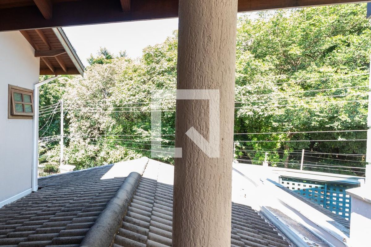 Casa à Venda - Mansões Santo Antônio, 3 Quartos,  255 m2 em , Campinas - sp | SoloBR
