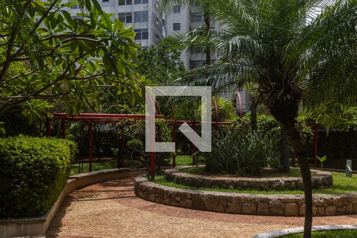 Cobertura, 3 quartos, 260 m² - Foto 202