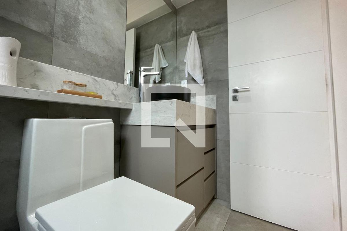 Apartamento, 2 quartos, 69 m² - Foto 39
