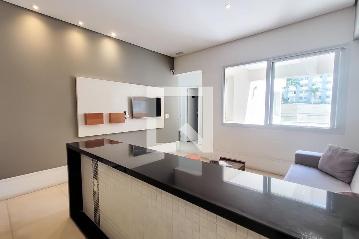 Apartamento à Venda - Centro, 1 Quarto,  39 m2 em , Campinas - sp | SoloBR