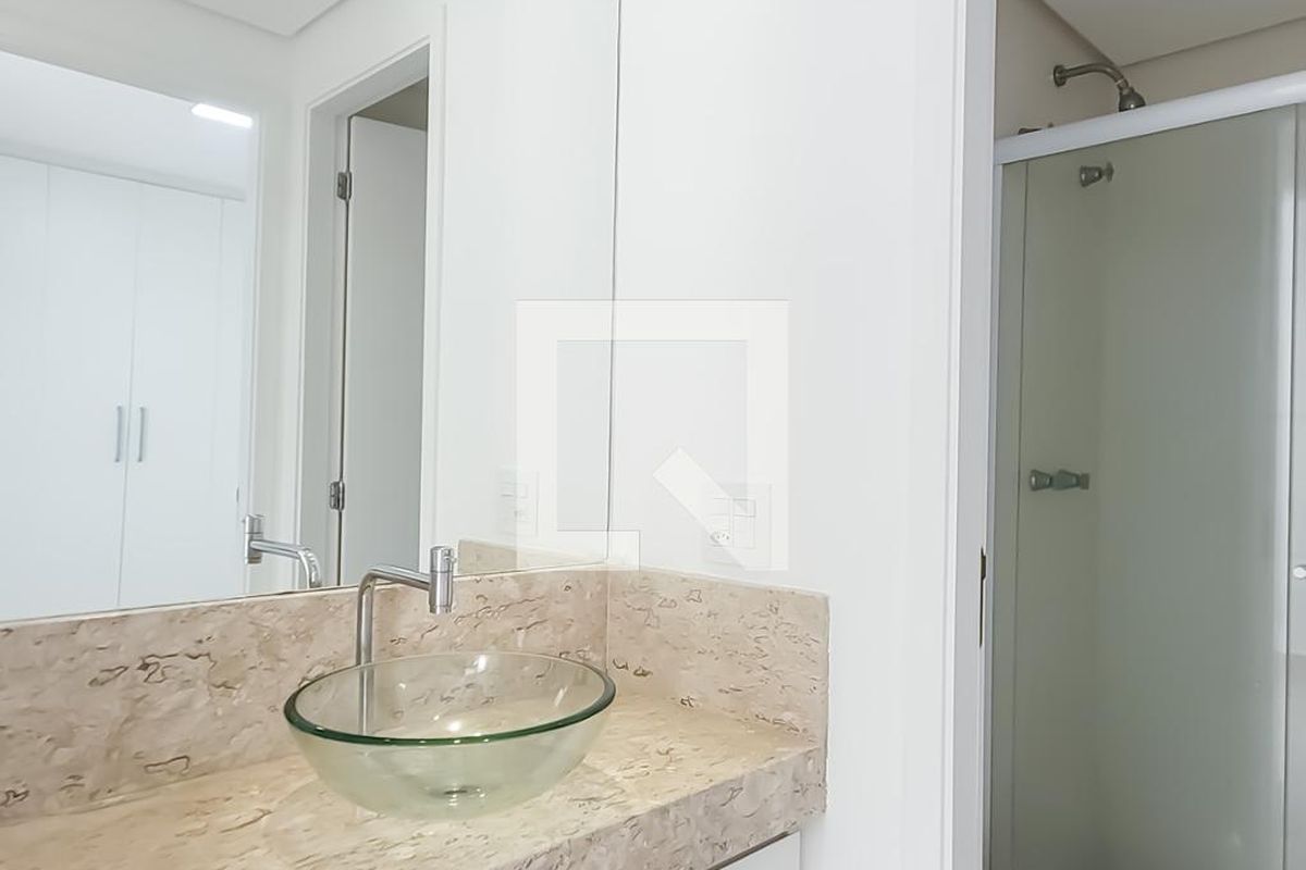 Apartamento à Venda - Centro, 1 Quarto,  39 m2 em , Campinas - sp | SoloBR