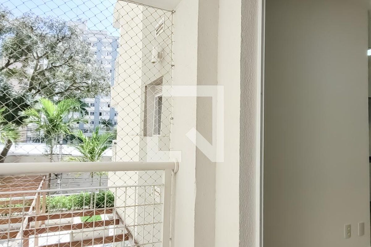 Apartamento à Venda - Centro, 1 Quarto,  39 m2 em , Campinas - sp | SoloBR