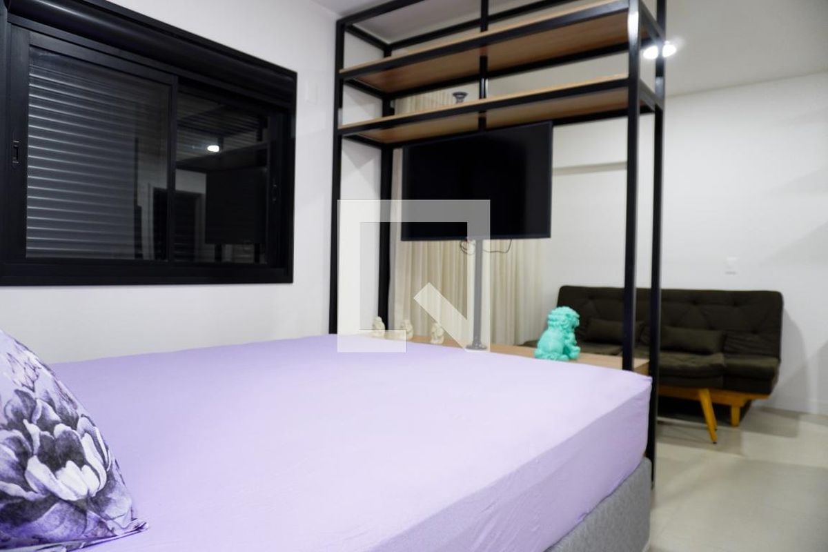 Apartamento à Venda - Bosque, 1 Quarto,  42 m2 em , Campinas - sp | SoloBR