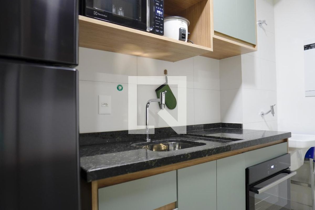 Apartamento à Venda - Bosque, 1 Quarto,  42 m2 em , Campinas - sp | SoloBR