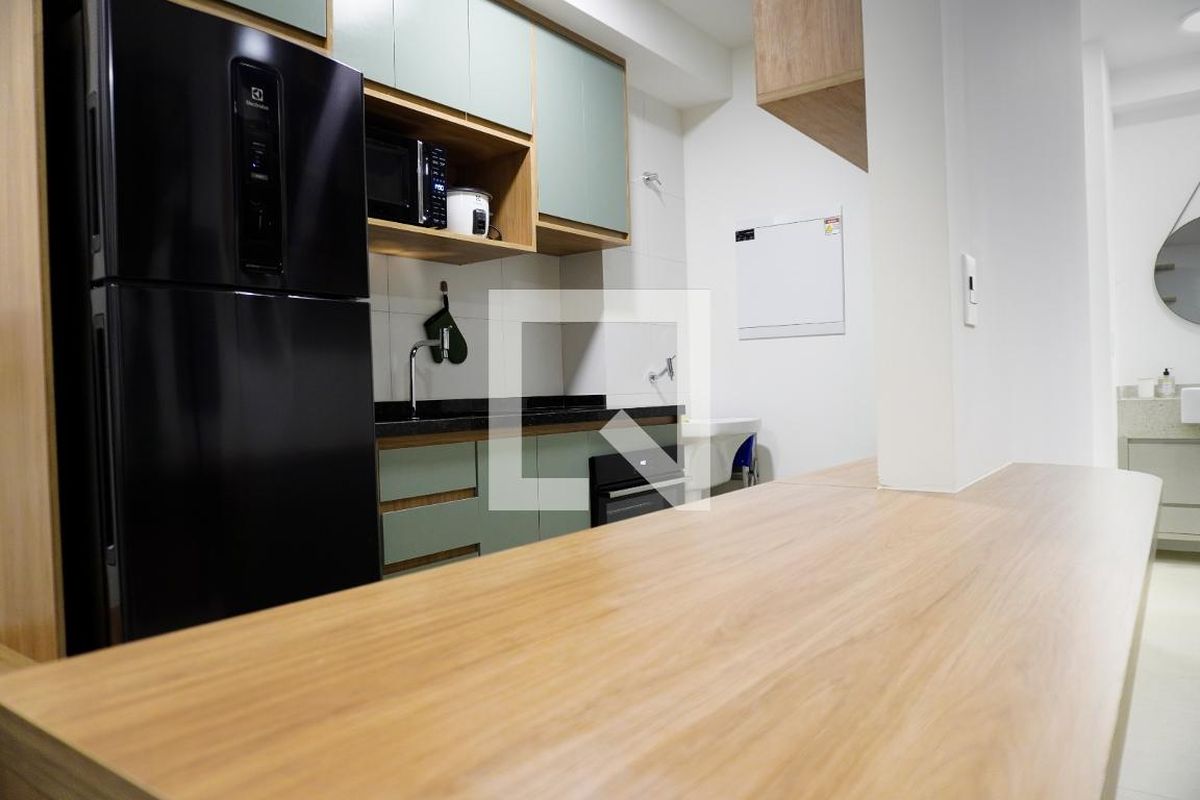 Apartamento à Venda - Bosque, 1 Quarto,  42 m2 em , Campinas - sp | SoloBR