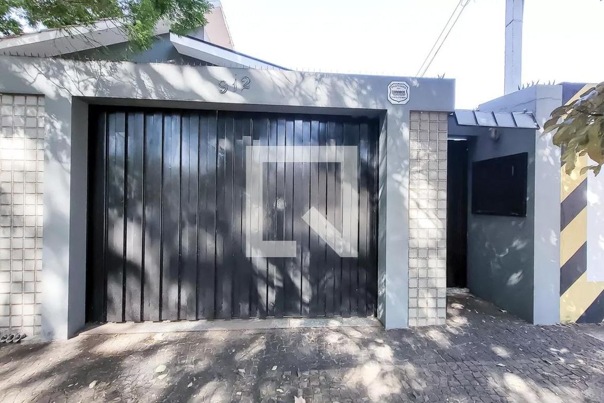 Casa à Venda - Guanabara, 4 Quartos,  400 m2 em , Campinas - sp | SoloBR