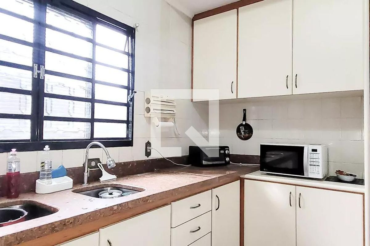 Casa à Venda - Guanabara, 4 Quartos,  400 m2 em , Campinas - sp | SoloBR