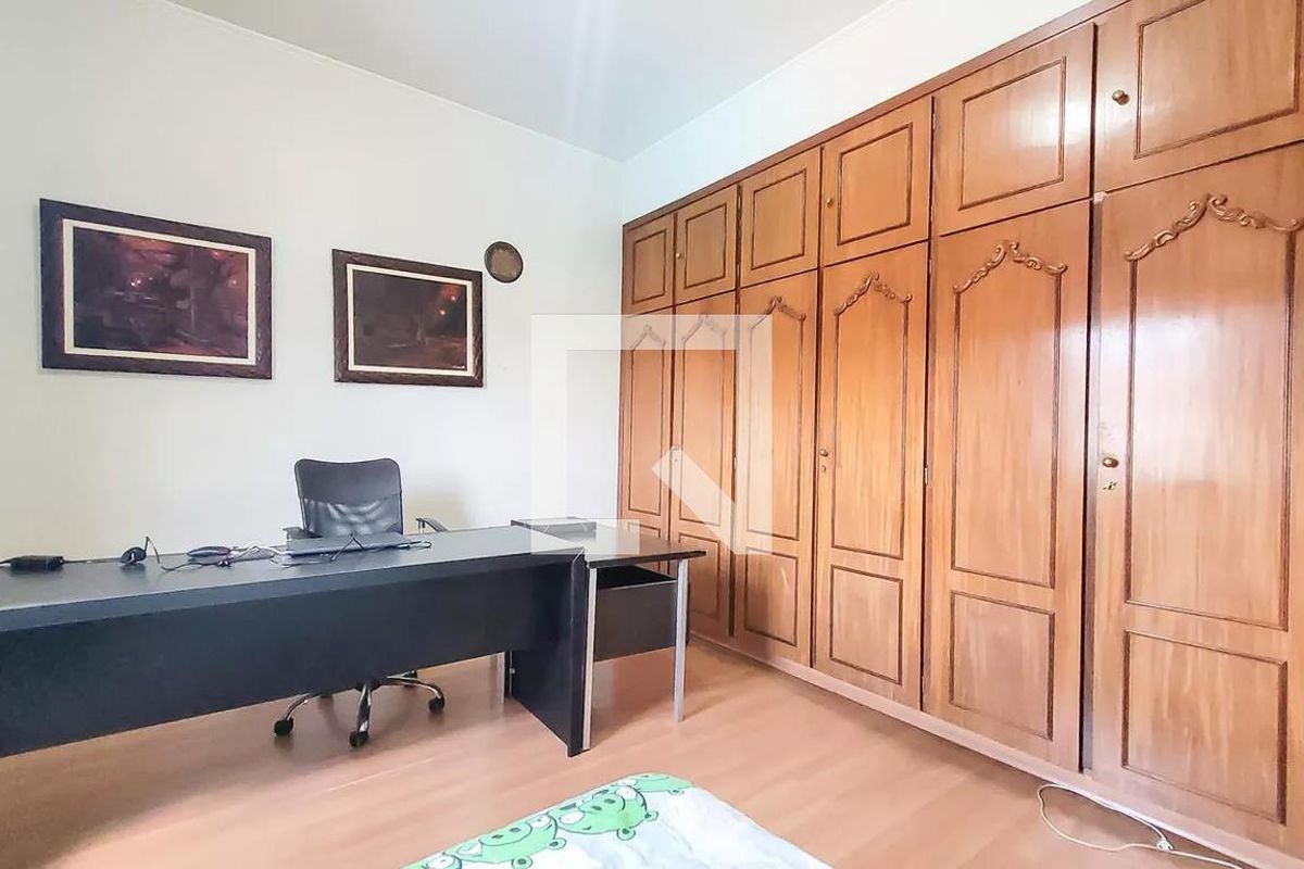 Casa à Venda - Guanabara, 4 Quartos,  400 m2 em , Campinas - sp | SoloBR