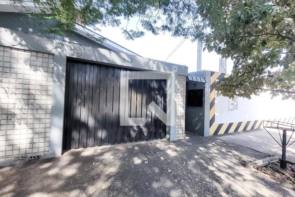 Casa à Venda - Guanabara, 4 Quartos,  400 m2 em , Campinas - sp | SoloBR