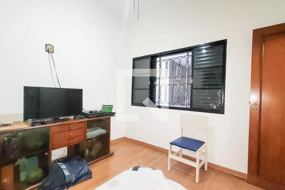 Casa à Venda - Guanabara, 4 Quartos,  400 m2 em , Campinas - sp | SoloBR