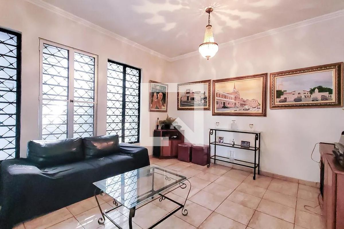 Casa à Venda - Guanabara, 4 Quartos,  400 m2 em , Campinas - sp | SoloBR