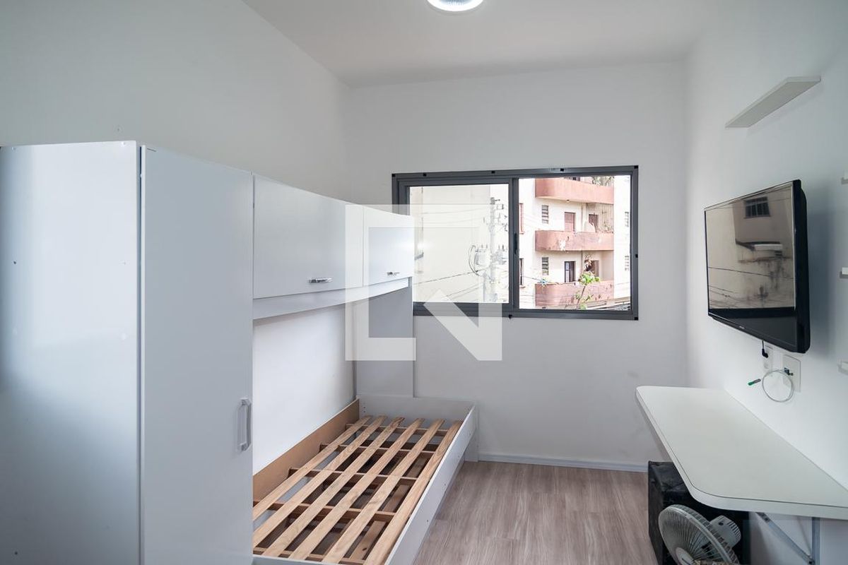 Apartamento, 1 quarto, 26 m² - Foto 2