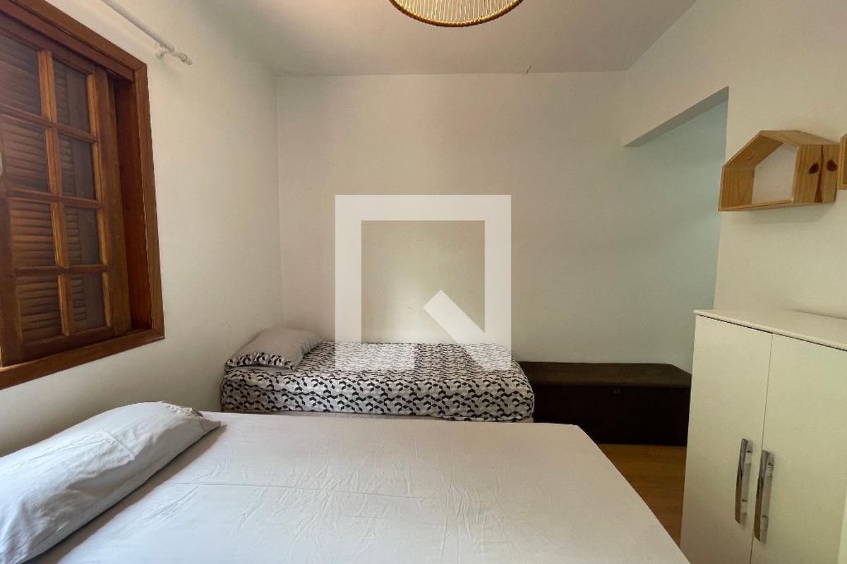 Casa, 3 quartos, 200 m² - Foto 44